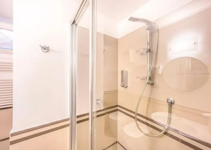 Indipendente Su Due Livelli Apartamento